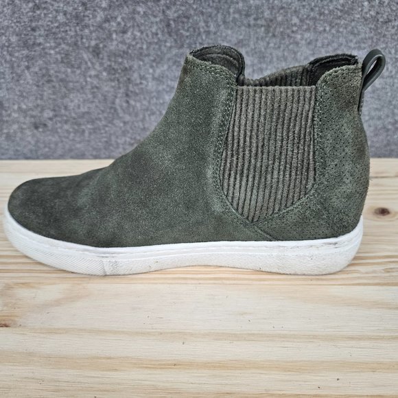 Wedge High-Top Sketchers Size 7 - Picture 9 of 12